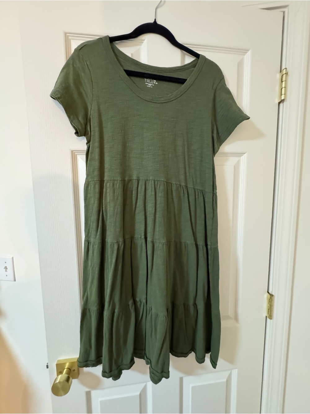 Time and Tru Olive Green Tiered Midi Dress